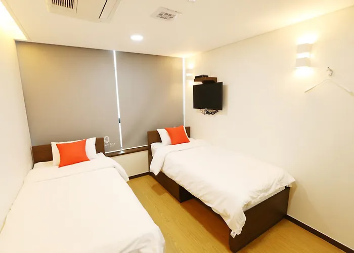57 Myeongdong Seul